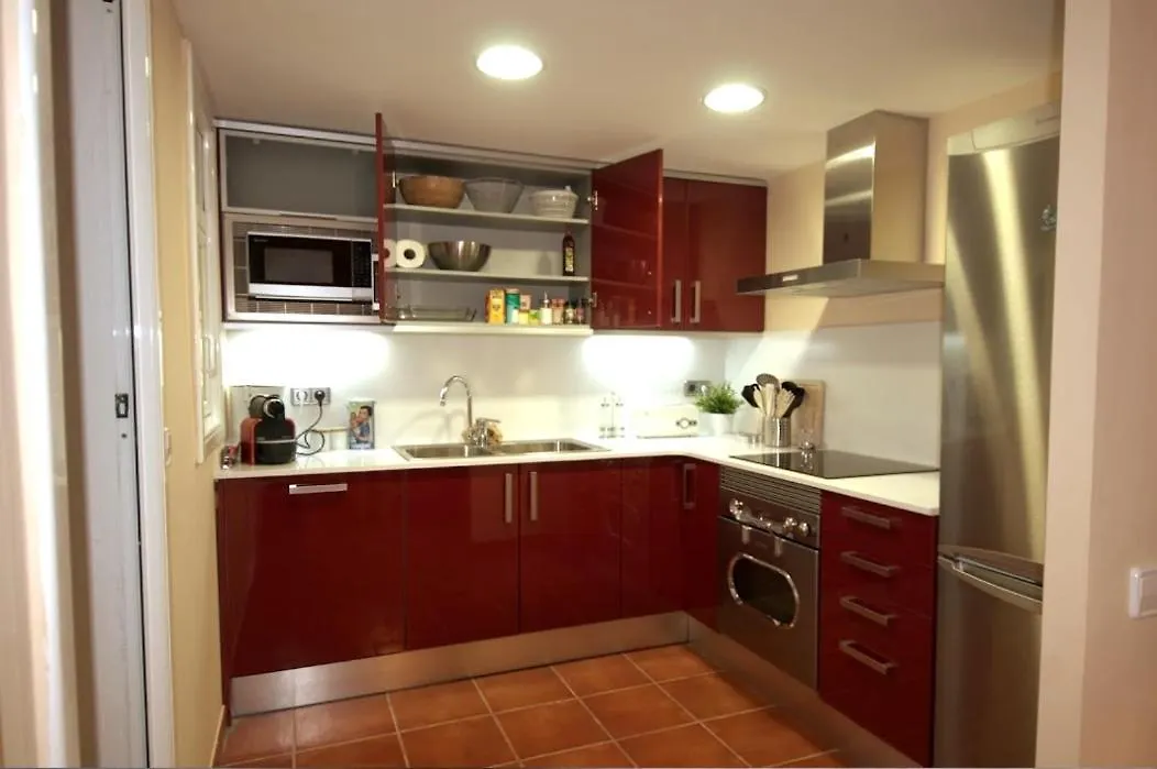 アパート Ramblas Rentals Central Duplex 4Br Terrace Pool Table & Ping Pong バルセロナ スペイン