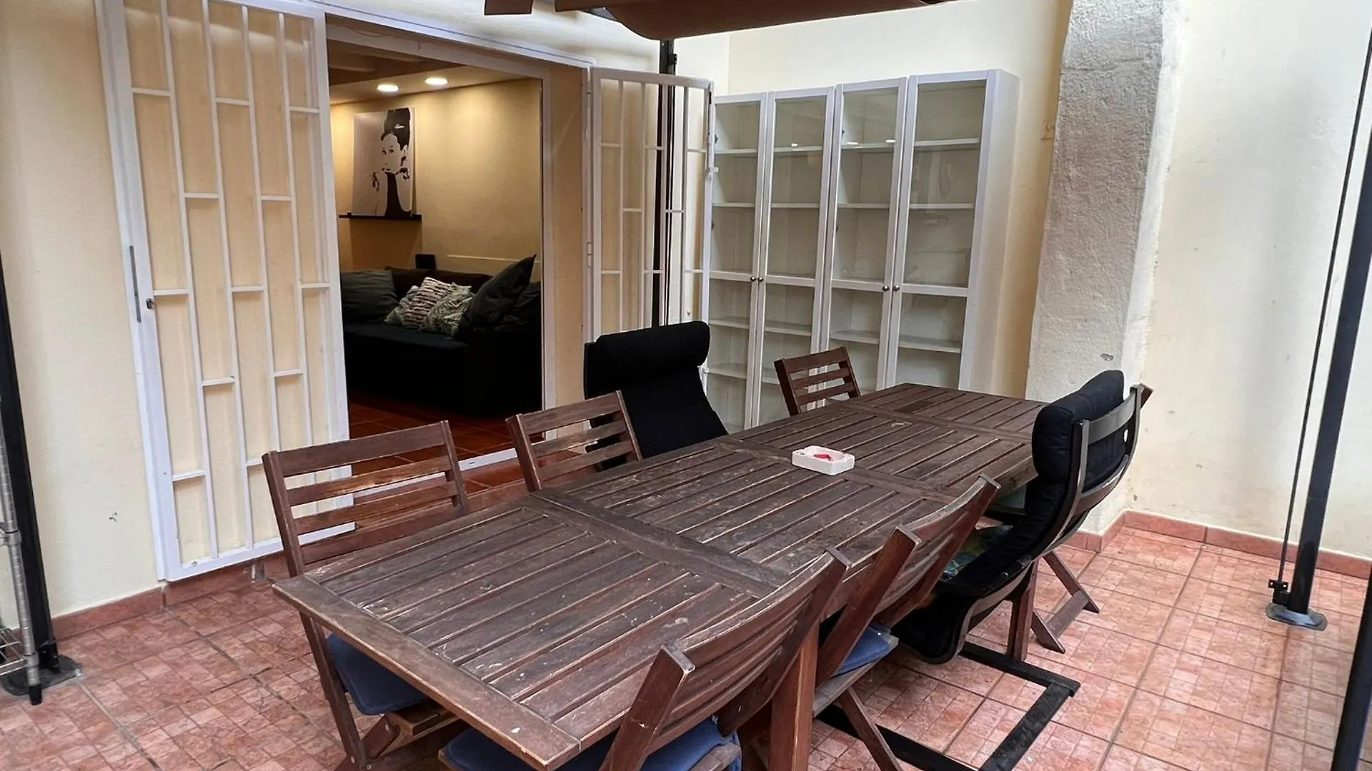 アパート Ramblas Rentals Central Duplex 4Br Terrace Pool Table & Ping Pong バルセロナ